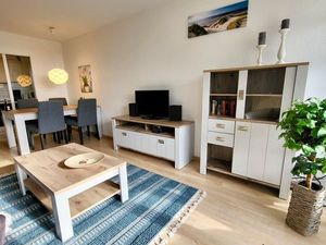 22025413-Ferienwohnung-4-Dorum-300x225-1