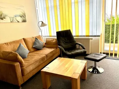 Ferienwohnung für 2 Personen (45 m²) in Dorum 1/10