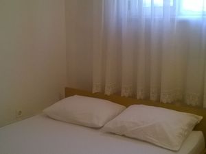 23941143-Ferienwohnung-4-Drace-300x225-4