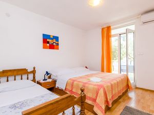 18321617-Ferienwohnung-5-Drace-300x225-5