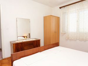 18322356-Ferienwohnung-4-Drace-300x225-5