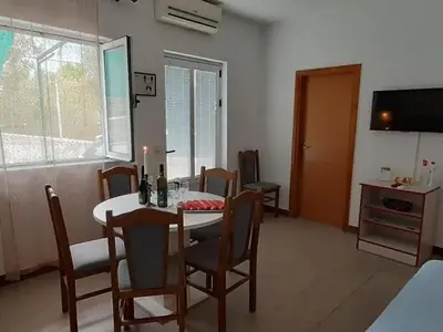 Ferienwohnung für 7 Personen in Drace 6/10