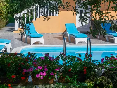 pool