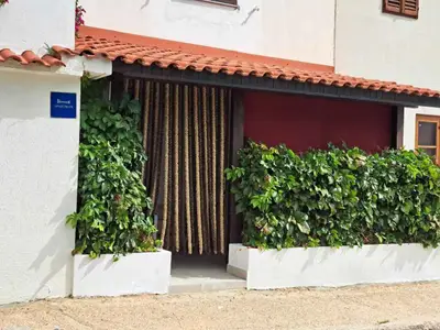 Ferienwohnung für 4 Personen (45 m²) in Draga Bascanska 5/10