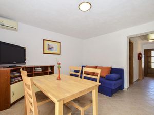 22074541-Ferienwohnung-4-Drage (Zadarska)-300x225-2