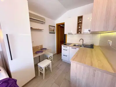 Ferienwohnung für 2 Personen (17 m²) in Dramalj 7/10