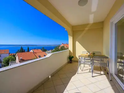 Ferienwohnung für 4 Personen (55 m²) in Dramalj 1/10