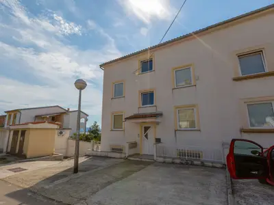 Ferienwohnung für 4 Personen (43 m²) in Dramalj 1/10