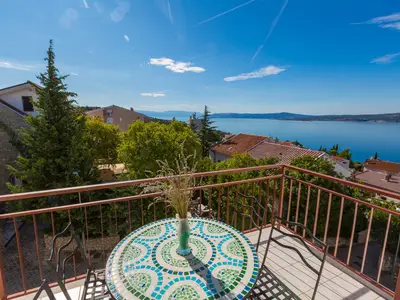 Ferienwohnung für 4 Personen (46 m²) in Dramalj 1/10