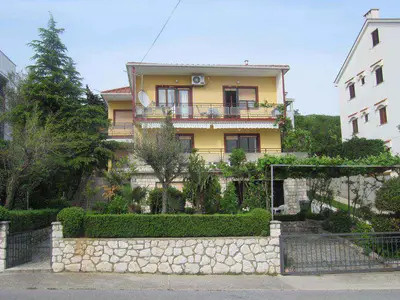 Ferienwohnung für 4 Personen (50 m²) in Dramalj 1/10