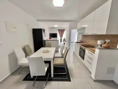 Ferienwohnung für 8 Personen (85 m²) in Dramalj 7/10