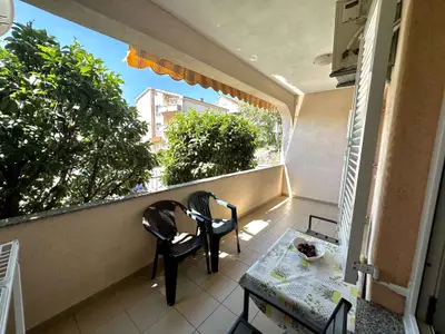 Ferienwohnung für 4 Personen (25 m²) in Dramalj 1/10