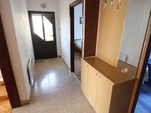 23776736-Ferienwohnung-6-Dramalj-300x225-5