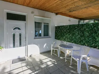 Ferienwohnung für 2 Personen (20 m²) in Dramalj 2/10