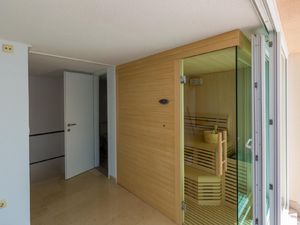 18700352-Ferienwohnung-6-Dramalj-300x225-1