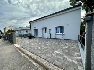 23976190-Ferienwohnung-2-Dramalj-300x225-3