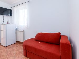 23547909-Ferienwohnung-3-Dramalj-300x225-1