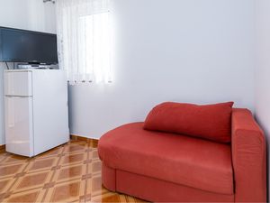 23547908-Ferienwohnung-3-Dramalj-300x225-1