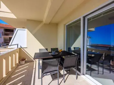 Ferienwohnung für 5 Personen (48 m²) in Dramalj 2/10