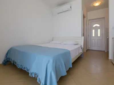Ferienwohnung für 3 Personen (18 m²) in Dramalj 3/10