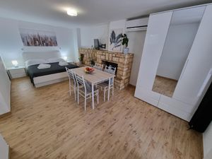 19360473-Ferienwohnung-5-Dramalj-300x225-4