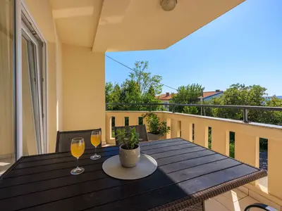 Ferienwohnung für 4 Personen (48 m²) in Dramalj 3/10