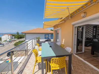 Ferienwohnung für 8 Personen (150 m²) in Dramalj 10/10