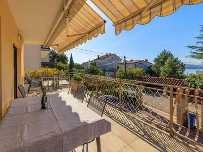 Ferienwohnung für 6 Personen (88 m²) in Dramalj 2/10