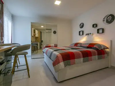 Ferienwohnung für 2 Personen (20 m²) in Dramalj 2/10