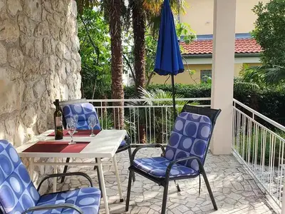 Ferienwohnung für 3 Personen (27 m²) in Dramalj 3/10