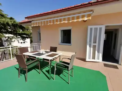 Ferienwohnung für 5 Personen (50 m²) in Dramalj 2/10