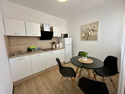 Ferienwohnung für 2 Personen (55 m²) in Dramalj 9/10