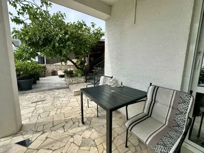 Ferienwohnung für 2 Personen (16 m²) in Dramalj 5/10
