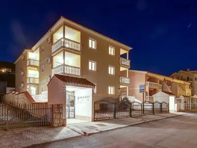Ferienwohnung für 5 Personen (60 m²) in Dramalj 2/10
