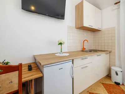 Ferienwohnung für 2 Personen (18 m²) in Dramalj 4/10