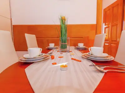 DiningRoom