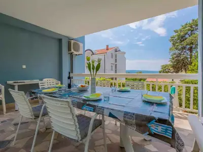 Ferienwohnung für 8 Personen (70 m²) in Dramalj 2/10