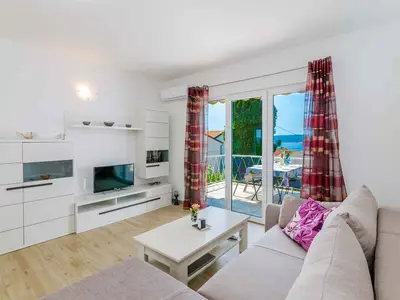 Ferienwohnung für 4 Personen (40 m²) in Dramalj 1/10