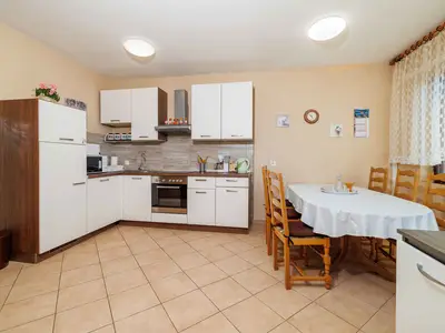 Ferienwohnung für 7 Personen (90 m²) in Dramalj 4/10