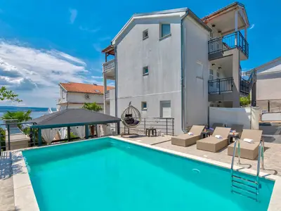 Ferienwohnung für 2 Personen (34 m²) in Dramalj 1/10