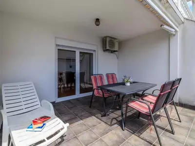 Ferienwohnung für 2 Personen (37 m²) in Dramalj 6/10