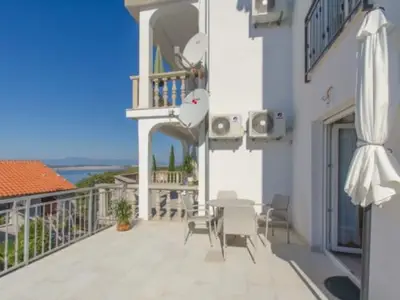 Ferienwohnung für 2 Personen (28 m²) in Dramalj 3/10