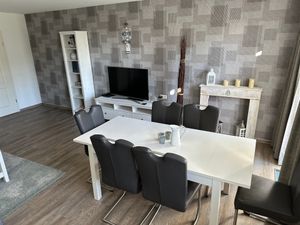 23924748-Ferienwohnung-5-Dranske-300x225-2