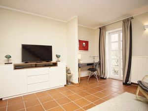 23644965-Ferienwohnung-4-Dranske-300x225-5