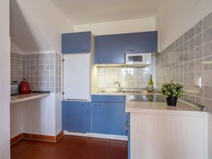 24026601-Ferienwohnung-4-Dranske-300x225-2