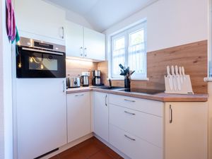 24026624-Ferienwohnung-4-Dranske-300x225-2