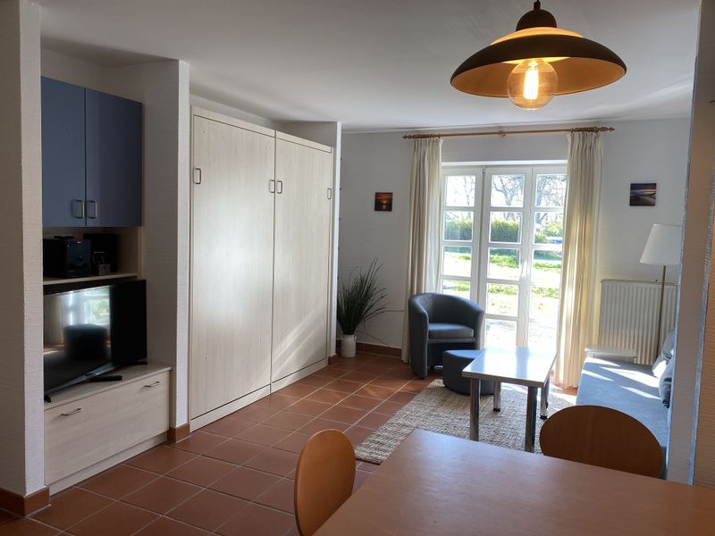 24026660-Ferienwohnung-2-Dranske-800x600-0