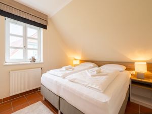 24026684-Ferienwohnung-4-Dranske-300x225-3