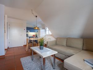 24026596-Ferienwohnung-4-Dranske-300x225-1