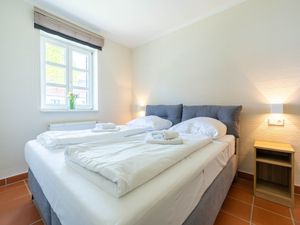 24026599-Ferienwohnung-4-Dranske-300x225-3